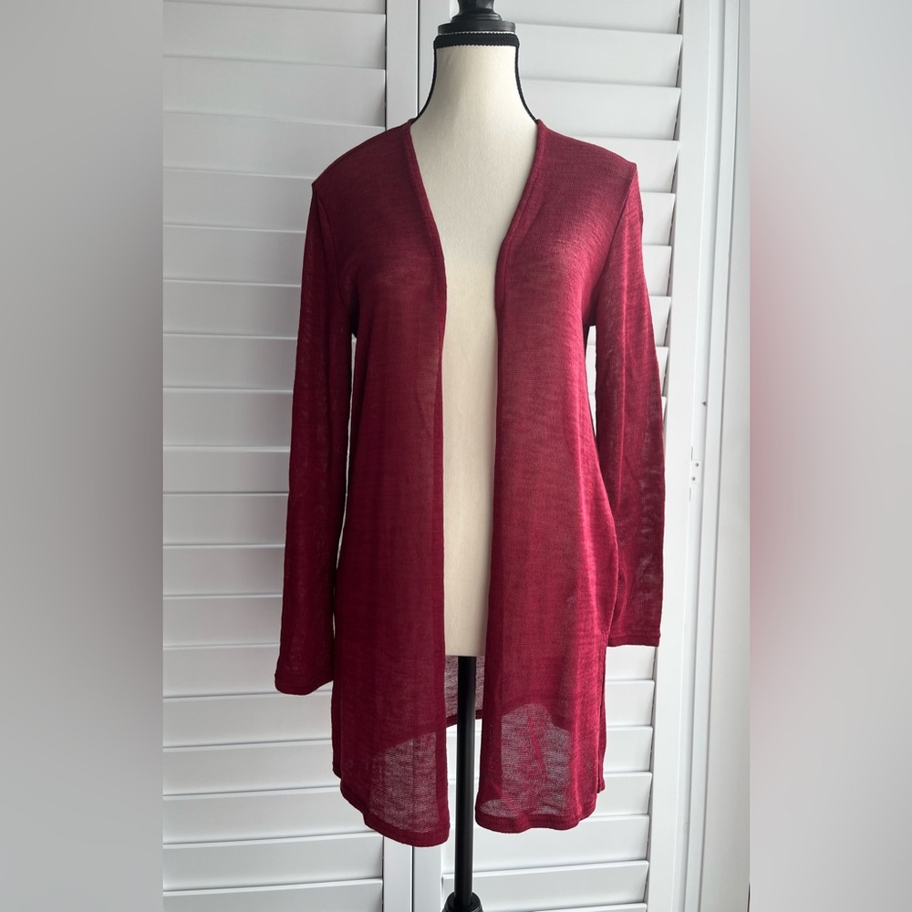 DIVIDED H&M Burgundy size M Long Light Cardigan with side slits NWOT